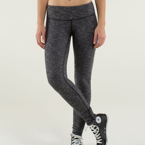 Lululemon Low Rise Wunder Under 28" in Coco Pique Black White (Size 8) - Picture 1 of 8